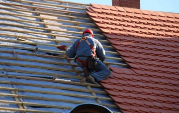 roof tiles Kings Langley, Hertfordshire